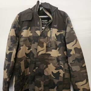 Hollister Men's Brown Camouflage Field Jacket